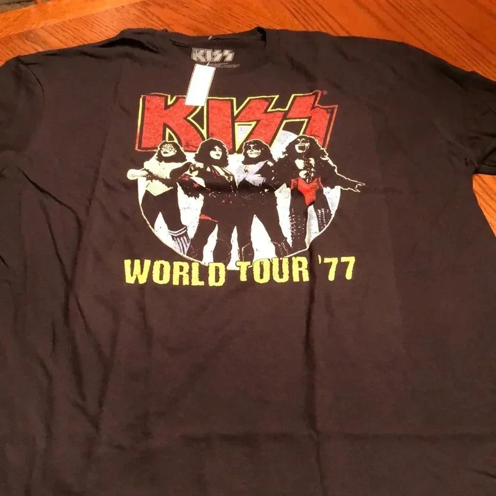 Kiss Original Members 1977 World Tour Tee Shirt - Picture 2 of 6